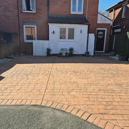Accomadation Wrexham Kültér fotó