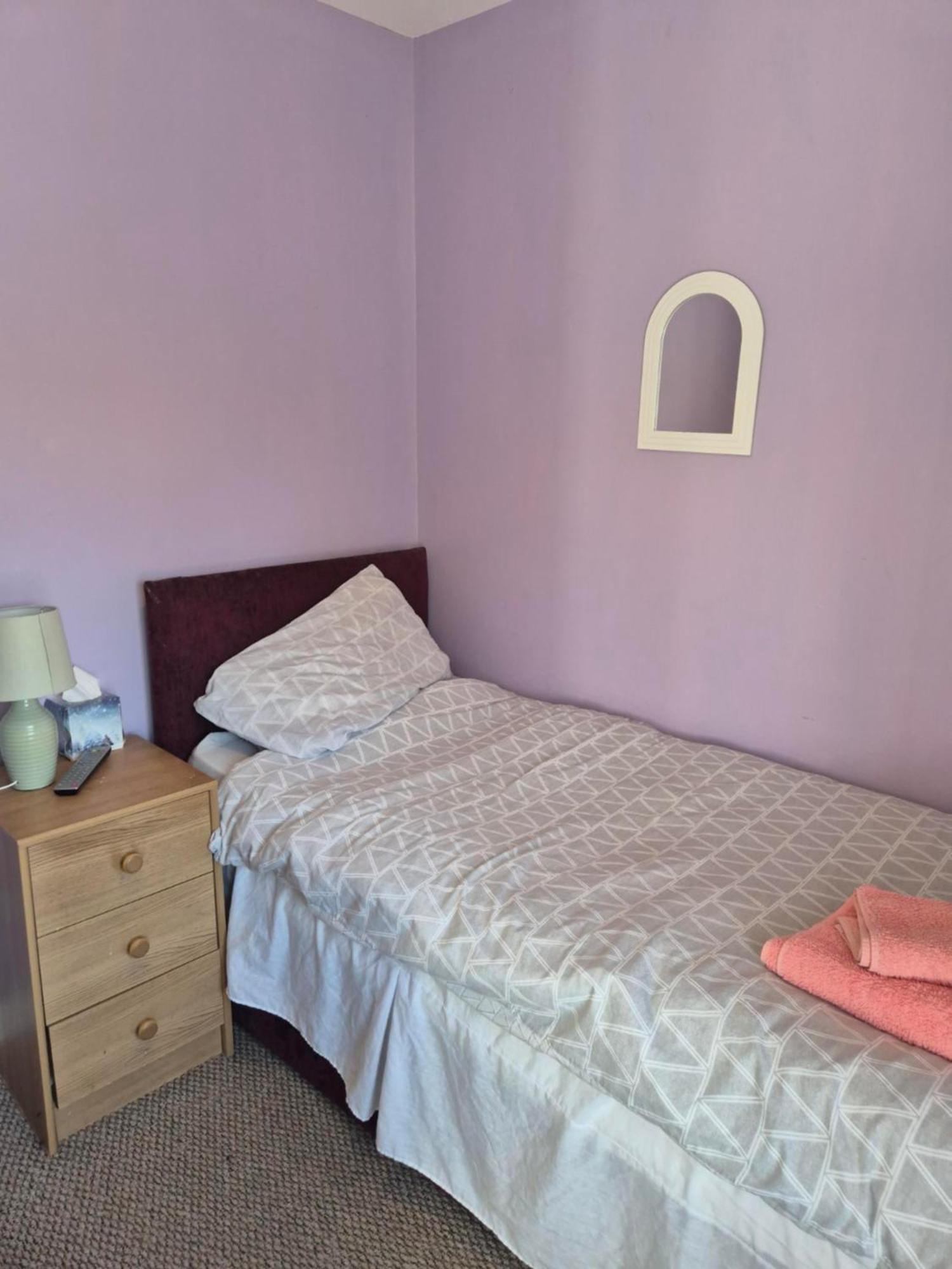 Accomadation Wrexham Kültér fotó