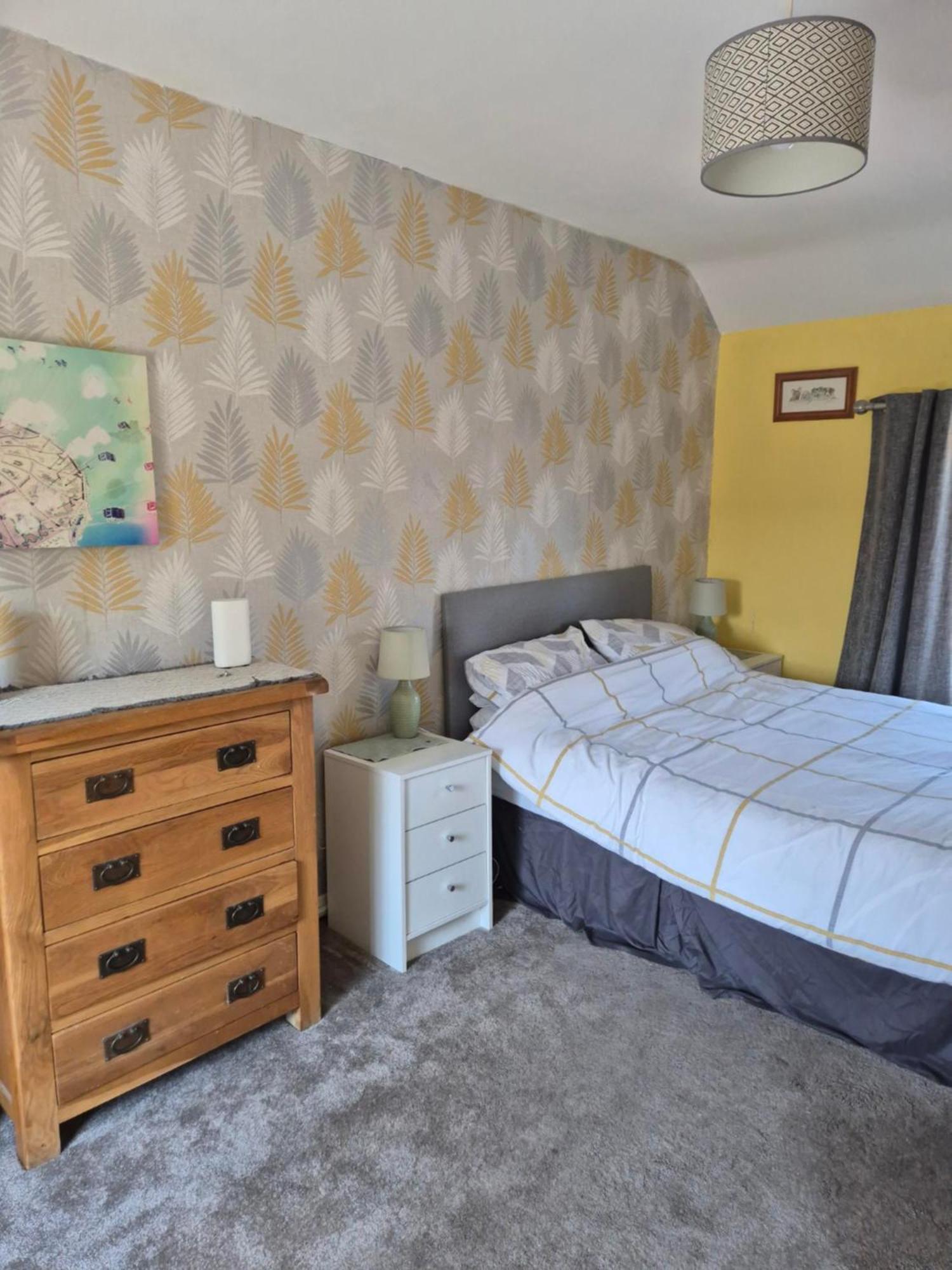 Accomadation Wrexham Kültér fotó