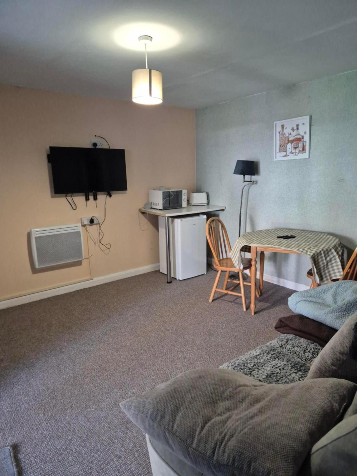 Accomadation Wrexham Kültér fotó
