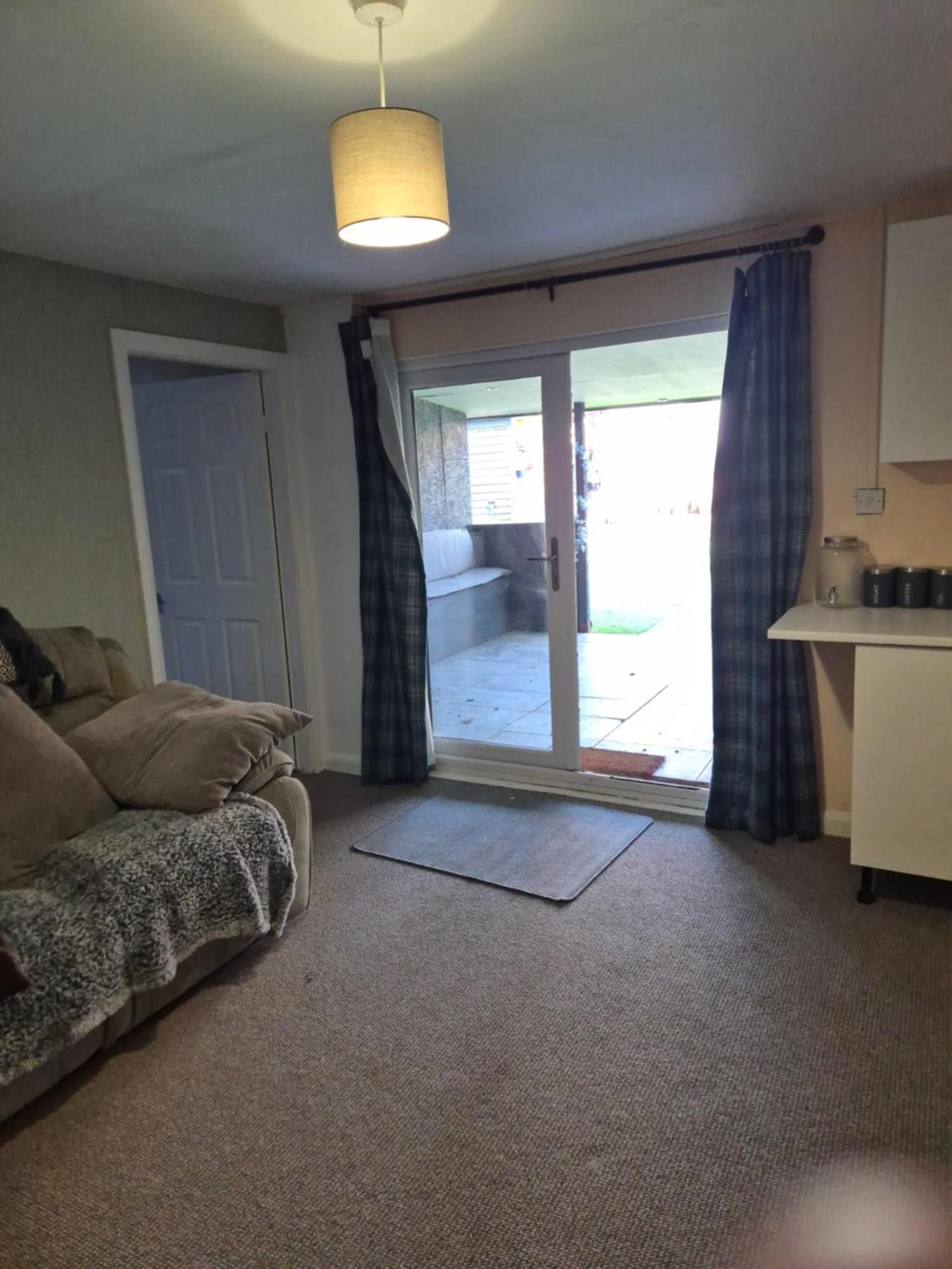 Accomadation Wrexham Kültér fotó