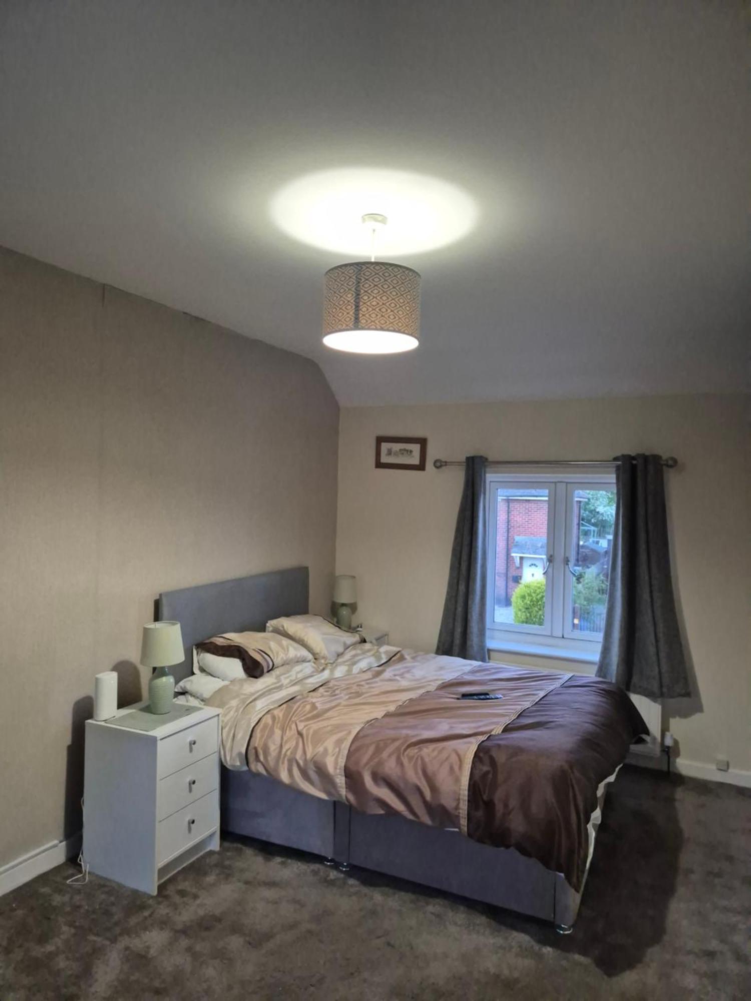 Accomadation Wrexham Kültér fotó